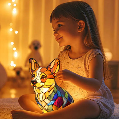 Hozd haza a művészet fényét – Hoeurva tökéletes 3D, kézzel készített színes üveg kiskutya lámpa!