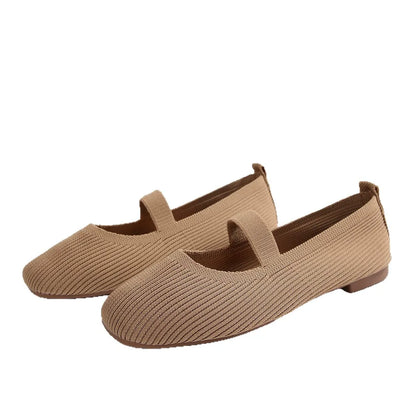 🌸 Női tavaszi slip-on cipő nagy méretben – légáteresztő hálós, könnyű és egyszínű design