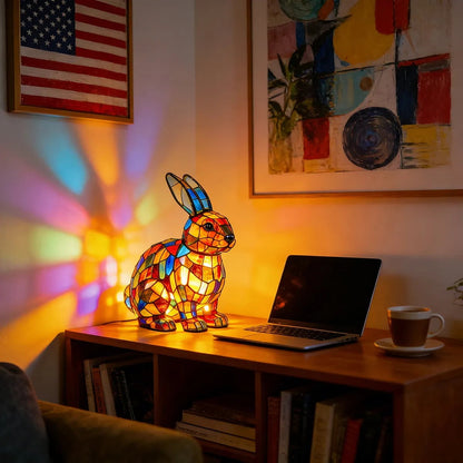[🎉Tagoknak exkluzív ajánlat]Hoeurva üvegmozaik lámpa erdei nyuszi stílusban 🐰✨