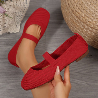 🌸 Női tavaszi slip-on cipő nagy méretben – légáteresztő hálós, könnyű és egyszínű design
