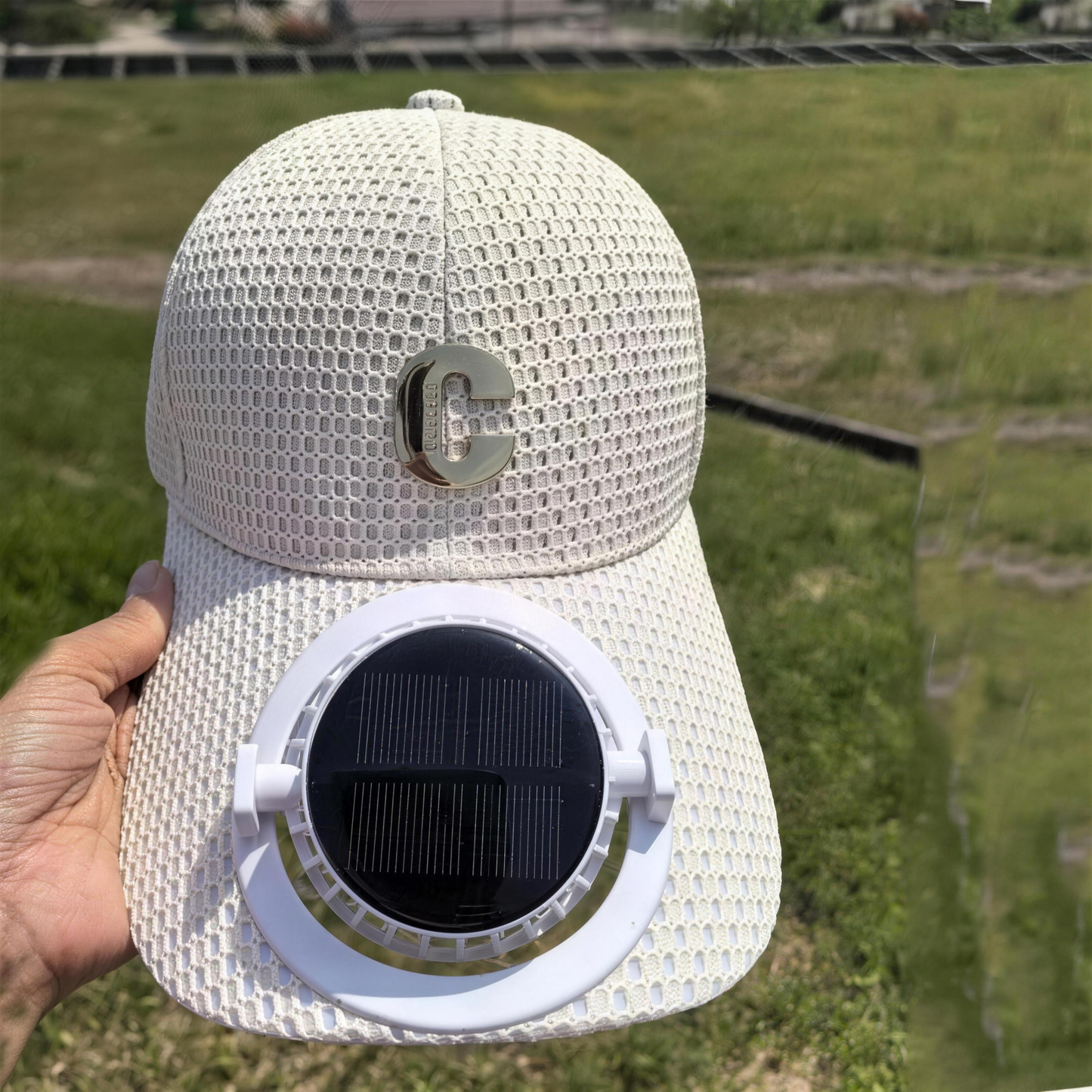 [🎉Tagoknak exkluzív ajánlat]🧢 2026-os új ventilátoros napvédő sapka – frissítő viselet a legmelegebb napokon